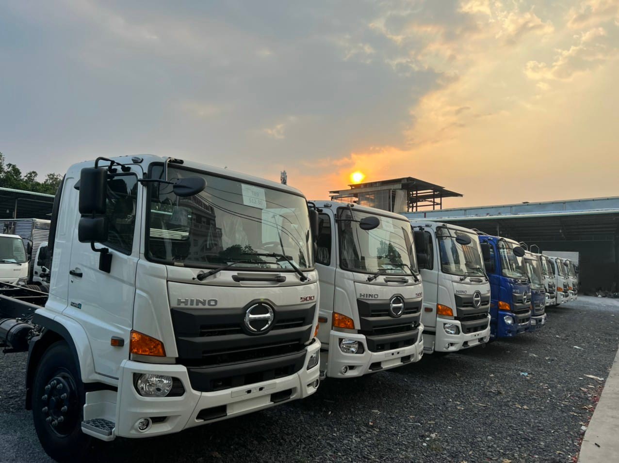 xe hino 500 Bảng giá xe tải hino