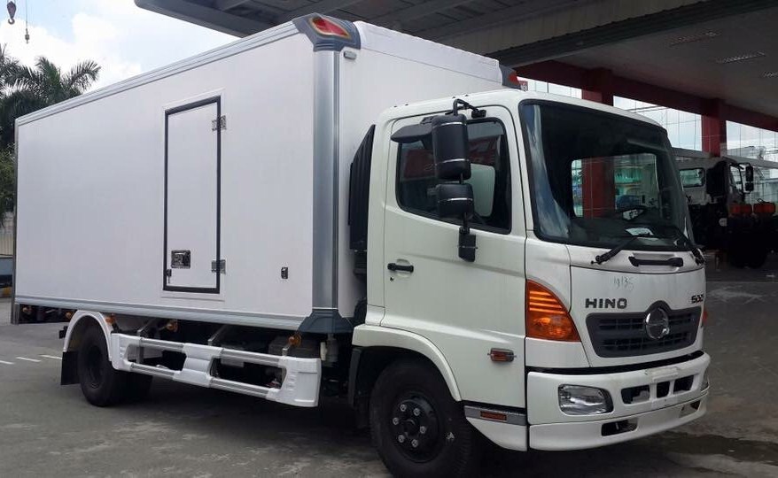 xe tai thung dong lanh hino 500 series