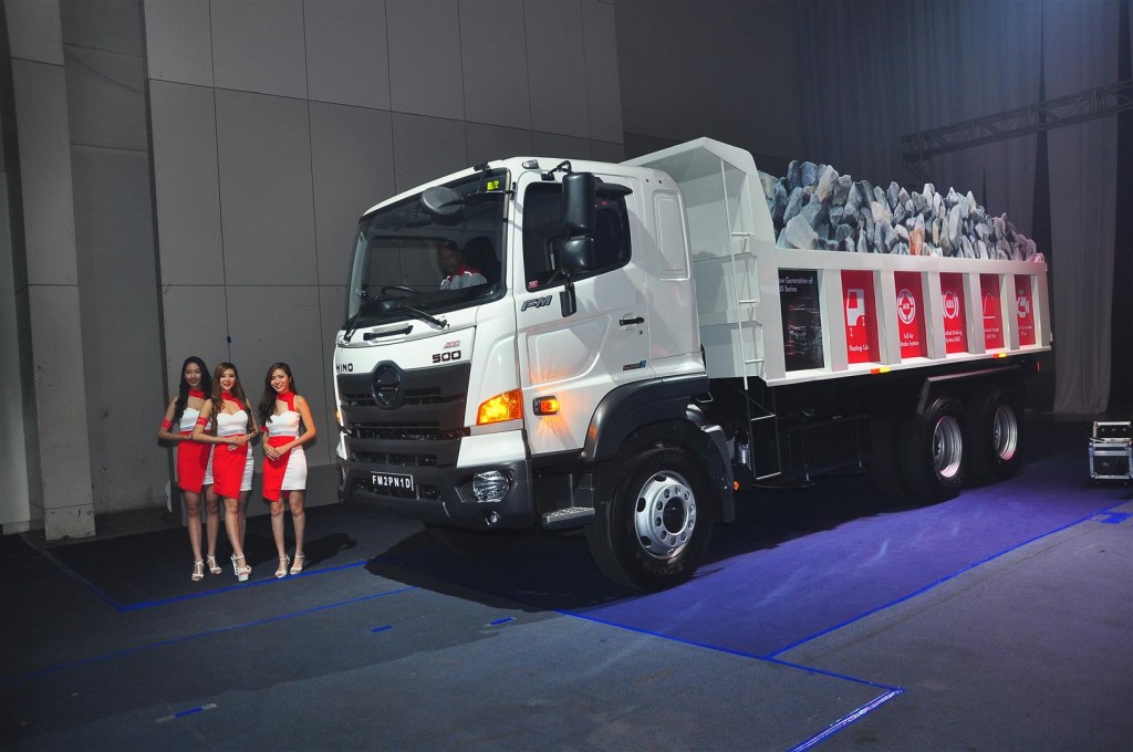 hino-fl8jw7a-series-500 image Hino 3 chân FL8JW7A