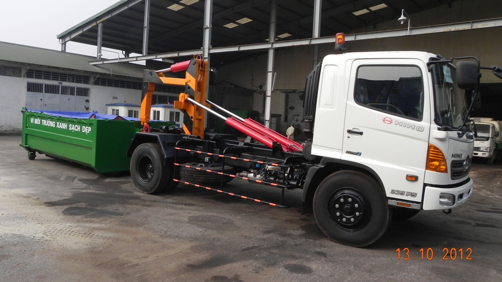 xe-cau-rac-thung-roi-hooklift-hino-fg8jjsb-13-khoi_3 image Xe cẩu hino thùng chở rác