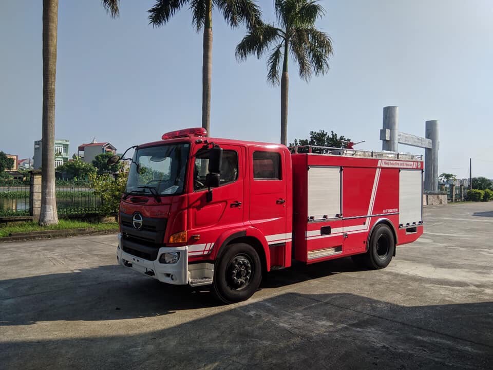 4a48a2fcafbb55e50caa image 4a48a2fcafbb55e50caa xe chữa cháy hino FG8JJ7A - 6 tấn | Xe tải Hino HCM